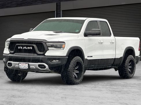 Used 2019 RAM 1500 Rebel image 9