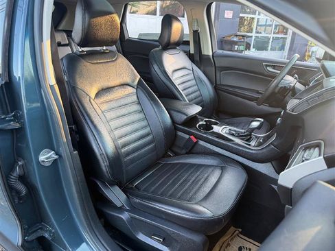 Used 2016 Ford Edge SEL w/ Equipment Group 201A AWD/4WD image 18