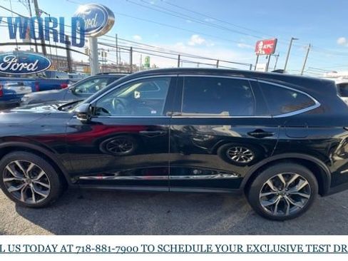 Used 2024 Acura MDX SH-AWD w/ Technology Package image 2