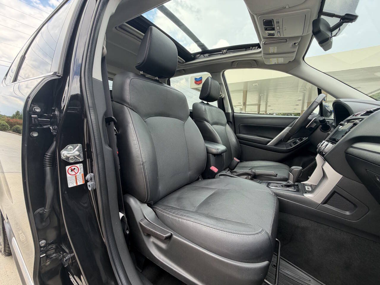 Used 2016 Subaru Forester 2.0XT Touring AWD/4WD image 8