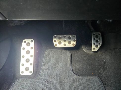 Used 2018 Subaru Impreza 2.0i Sport image 15