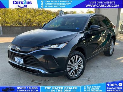 Used 2021 Toyota Venza XLE w/ Softex Package