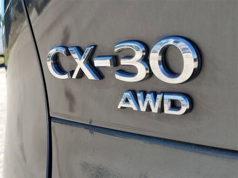 Used 2022 MAZDA CX-30 AWD 2.5 S w/ Premium Package image 7