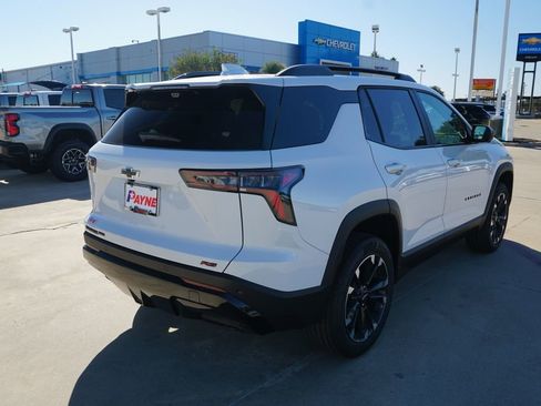 New 2026 Chevrolet Equinox RS w/ Convenience Package III image 7