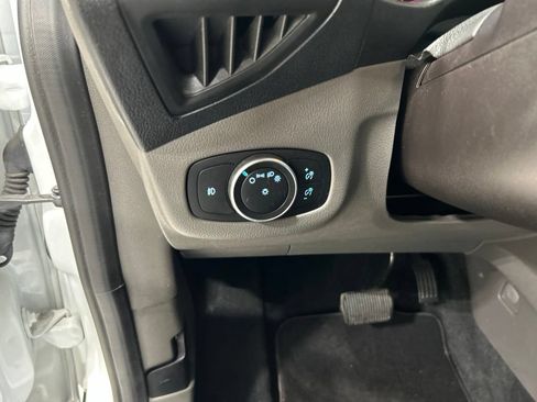 Certified 2020 Ford Transit Connect XLT FWD image 14