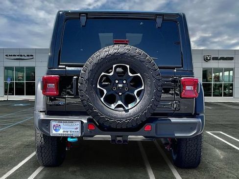 Used 2023 Jeep Wrangler Unlimited Rubicon 4xe w/ Safety Group AWD/4WD image 3