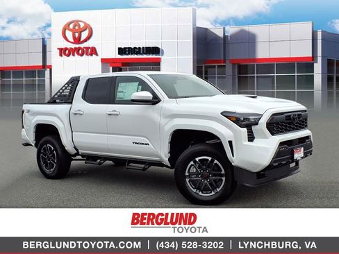 New 2025 Toyota Tacoma TRD Sport image 1