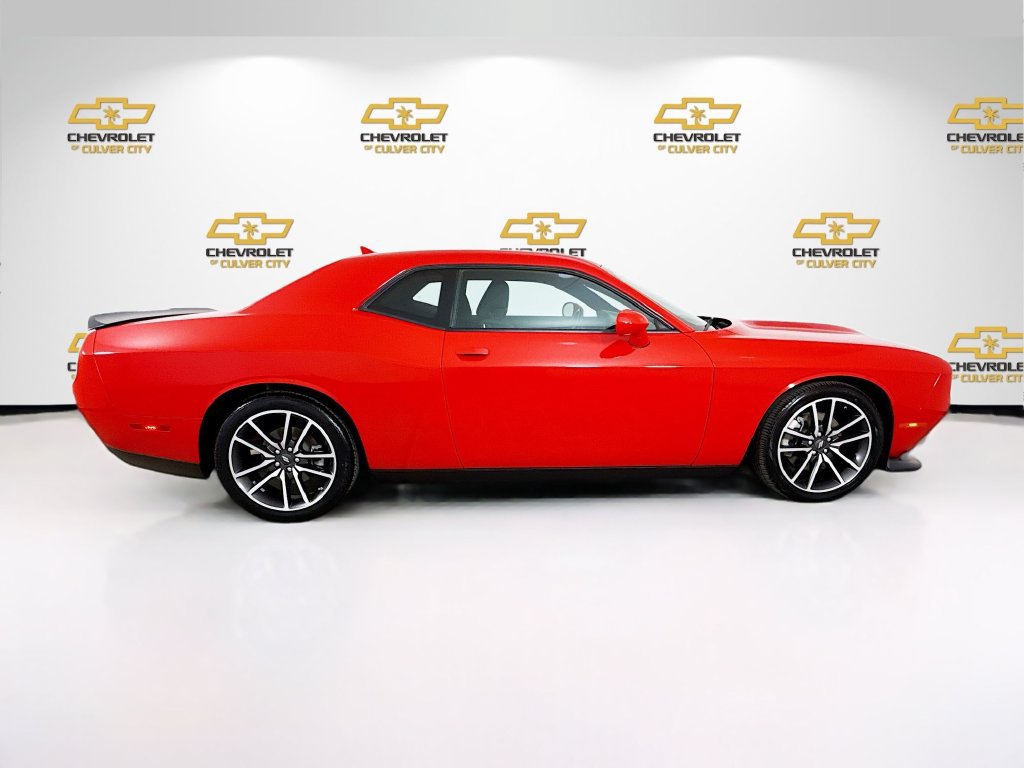 Used 2023 Dodge Challenger R/T RWD image 9