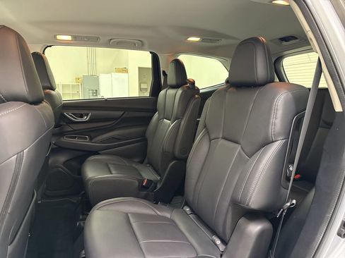 Used 2023 Subaru Ascent Limited AWD/4WD image 23