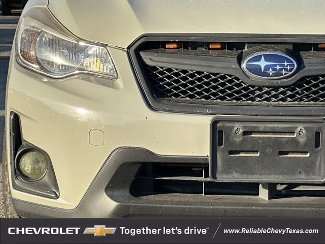 Used 2017 Subaru Crosstrek 2.0i Premium AWD/4WD image 7