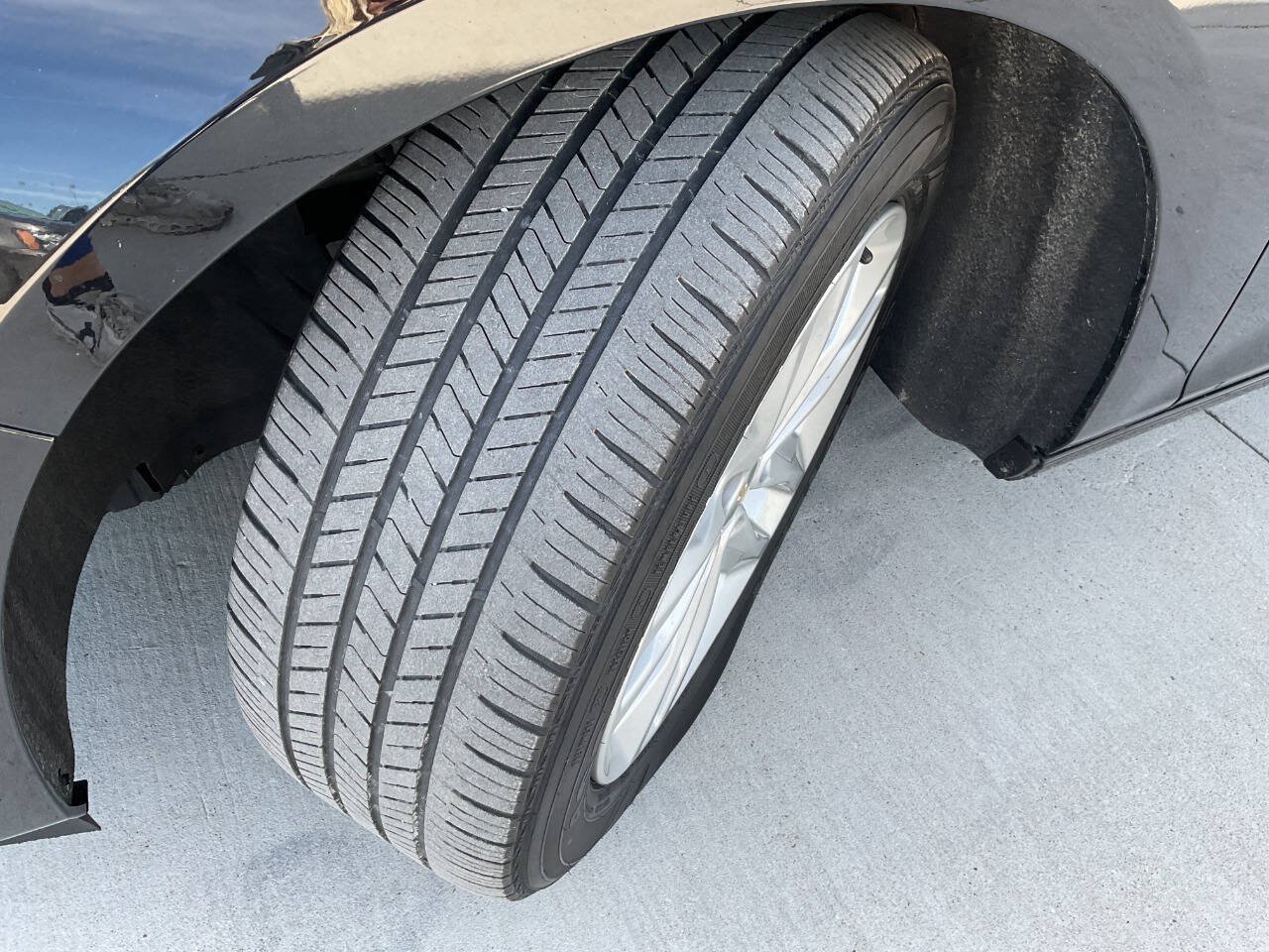 Used 2018 Chevrolet Malibu LT FWD image 48