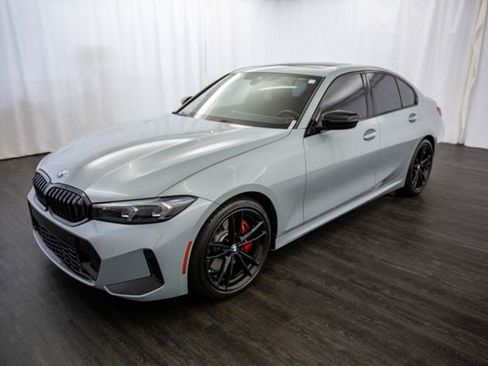 Used 2023 BMW 330i Sedan w/ M Sport Package image 3