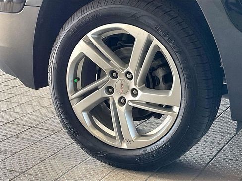 Used 2018 GMC Terrain SLE FWD image 34