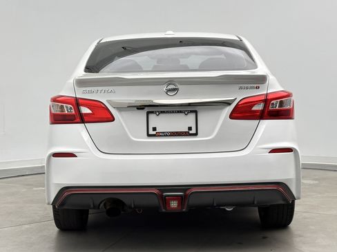 Used 2017 Nissan Sentra NISMO image 6
