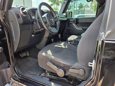 Used 2016 Jeep Wrangler Sport AWD/4WD image 13