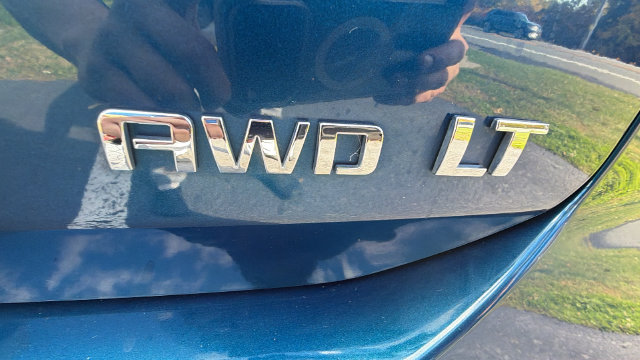 Used 2019 Chevrolet Equinox LT AWD/4WD image 10