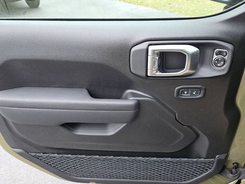 New 2026 Jeep Gladiator Willys image 25