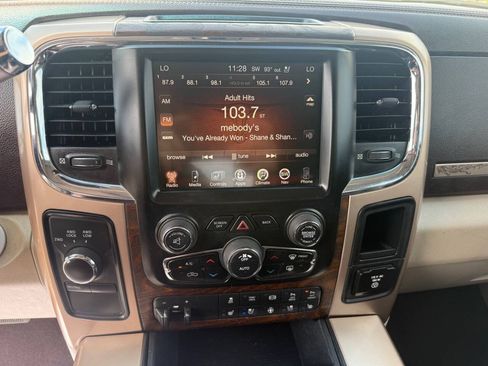 Used 2016 RAM 2500 Longhorn w/ Convenience Group AWD/4WD image 21