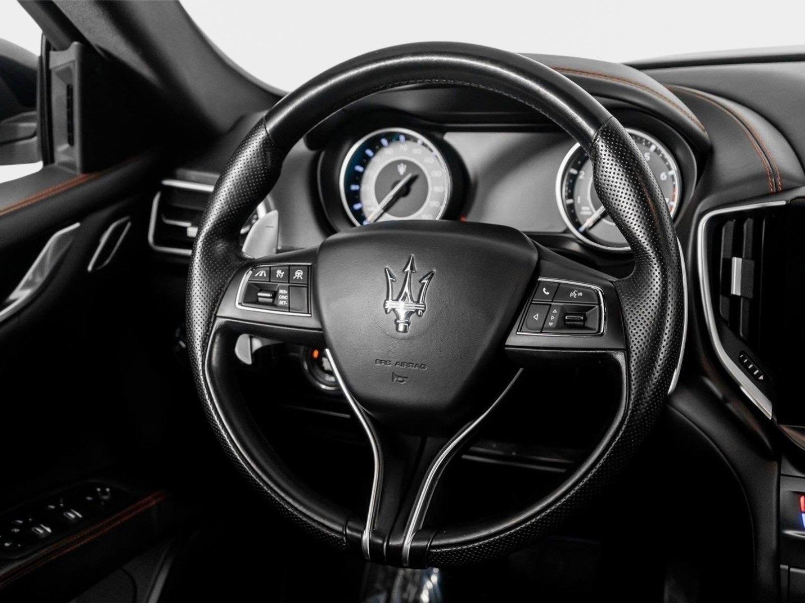 Used 2023 Maserati Ghibli Modena Q4 AWD/4WD image 54