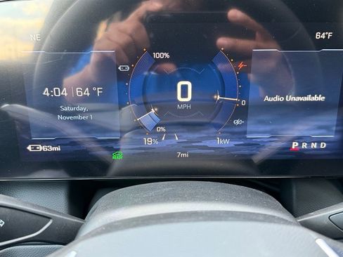 New 2026 Chevrolet Equinox EV LT image 18