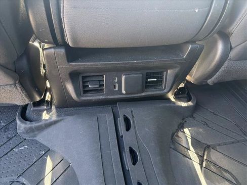 Used 2023 Chevrolet Silverado 1500 LT Trail Boss AWD/4WD image 20