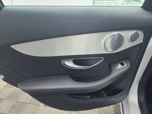 Used 2018 Mercedes-Benz C 300 4MATIC Sedan image 37