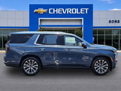 New 2026 Chevrolet Tahoe High Country AWD/4WD image 4