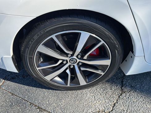 Used 2020 Nissan Maxima 3.5 SL w/ Floor Mat Group image 34