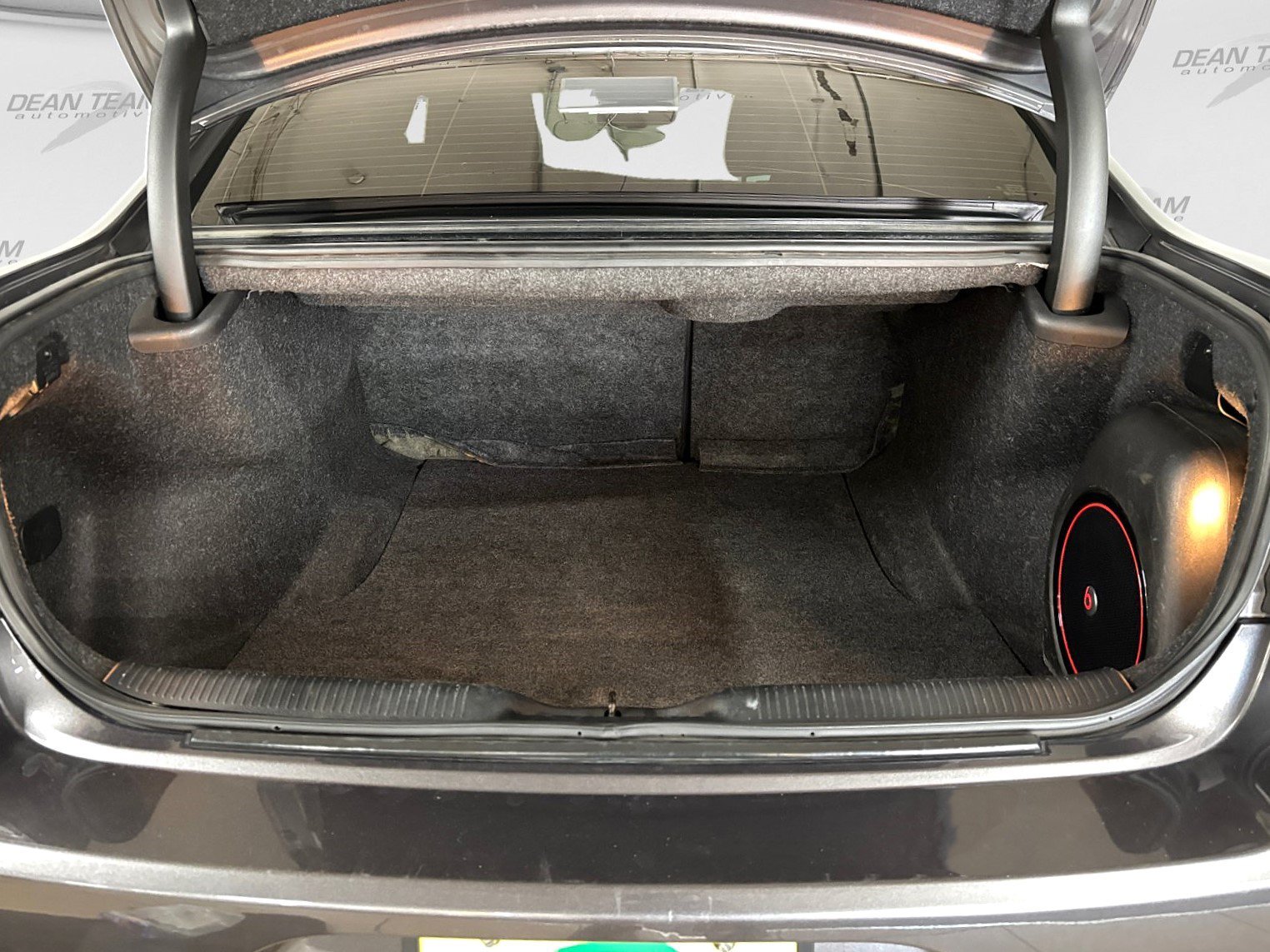 Used 2015 Dodge Charger SXT RWD image 17