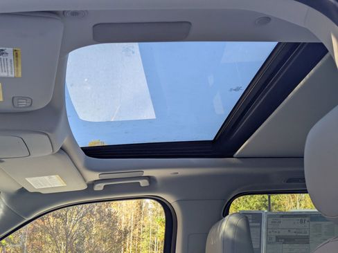 New 2025 Ford Expedition Platinum w/ Platinum Ultimate Package image 14