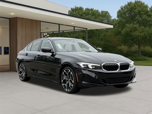 New 2026 BMW 330i Sedan w/ Premium Package image 4