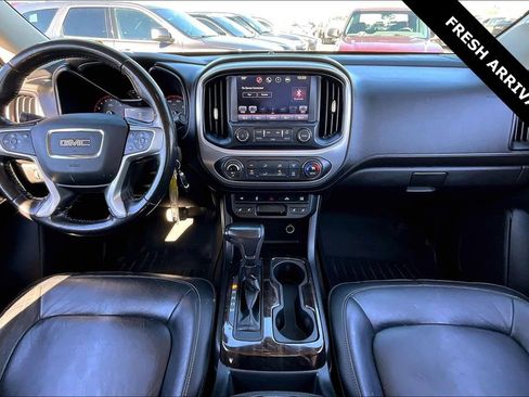 Used 2016 GMC Canyon SLT w/ Driver Alert Package image 8