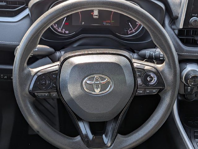 Used 2024 Toyota RAV4 XLE AWD/4WD image 12
