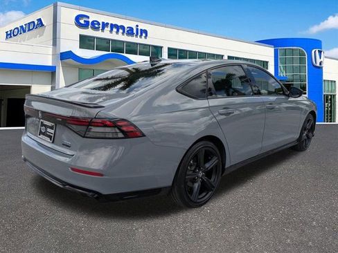 Used 2024 Honda Accord Sport image 5