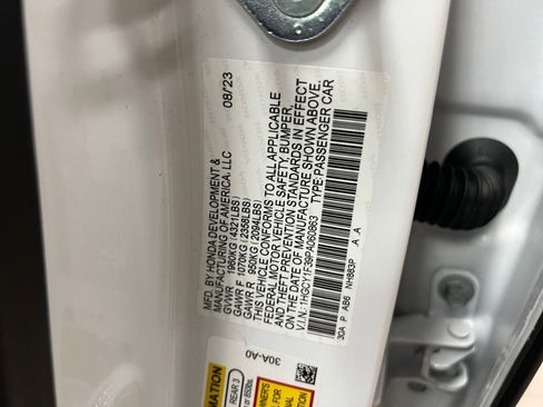 Used 2023 Honda Accord EX image 39