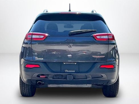 Used 2016 Jeep Cherokee Trailhawk w/ Cold Weather Group AWD/4WD image 6