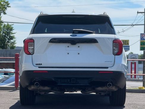Used 2023 Ford Explorer ST-Line w/ Class IV Trailer Tow Package AWD/4WD image 6