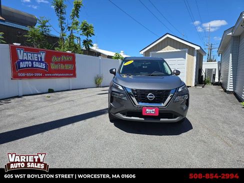 Used 2023 Nissan Rogue SV AWD/4WD image 1