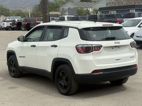 Used 2017 Jeep Compass Sport FWD image 6