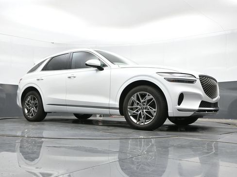 Used 2025 Genesis GV70 2.5T AWD/4WD image 45
