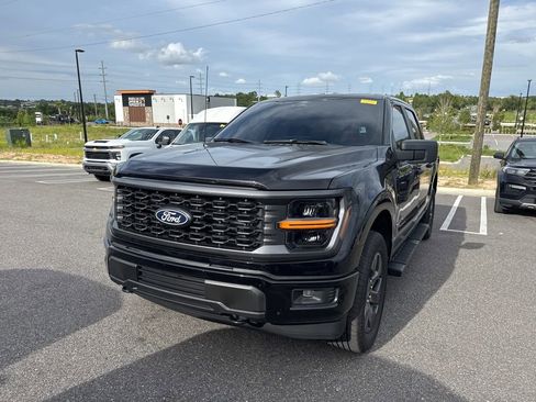 Used 2025 Ford F150 STX w/ Equipment Group 200A AWD/4WD image 5