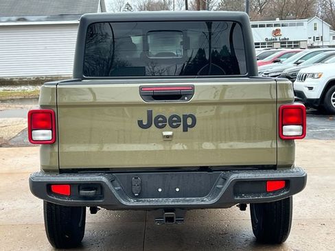 New 2026 Jeep Gladiator Sport image 39