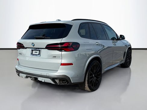 New 2026 BMW X5 xDrive40i w/ M Sport Package image 3