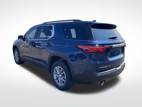 Used 2023 Chevrolet Traverse LT image 5