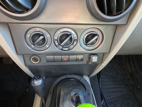 Used 2008 Jeep Wrangler X image 17