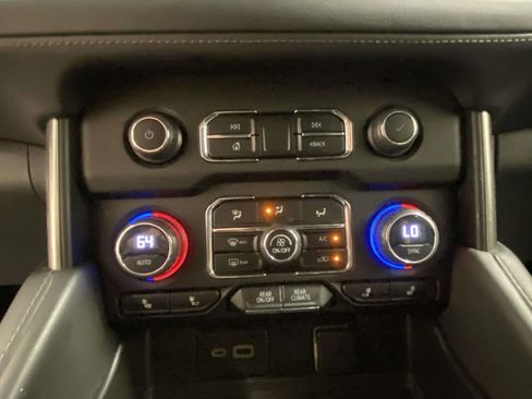 Used 2023 Chevrolet Tahoe LT image 20