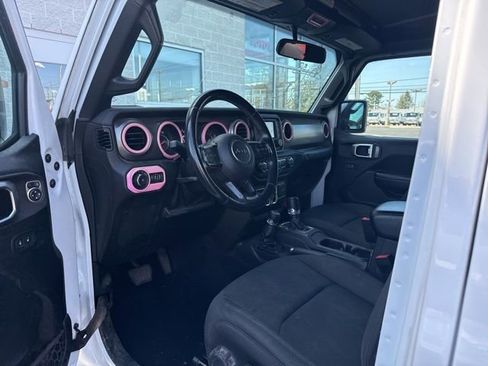 Used 2019 Jeep Wrangler Unlimited Sport S image 9
