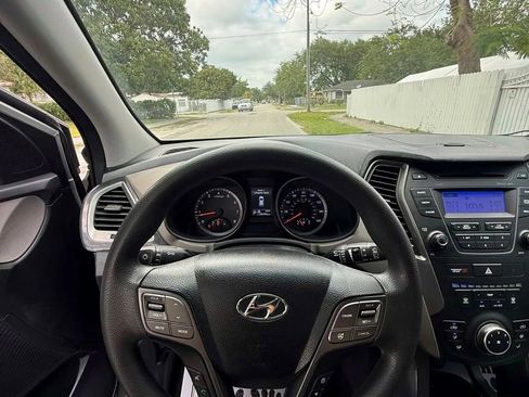 Used 2016 Hyundai Santa Fe Sport image 8