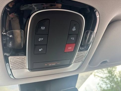 Used 2025 Hyundai Palisade SEL FWD image 36