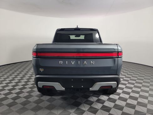 Used 2022 Rivian R1T Adventure AWD/4WD image 4